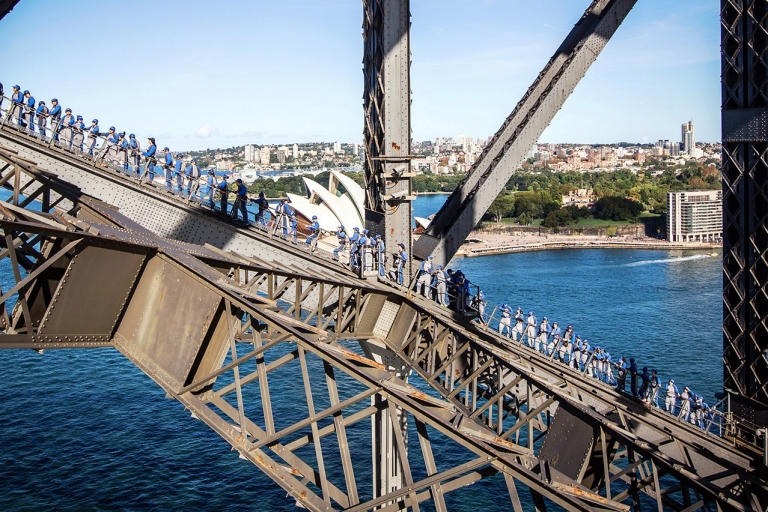 巴兰加鲁保护区的悉尼海港大桥 © 澳大利亚旅游局版权所有