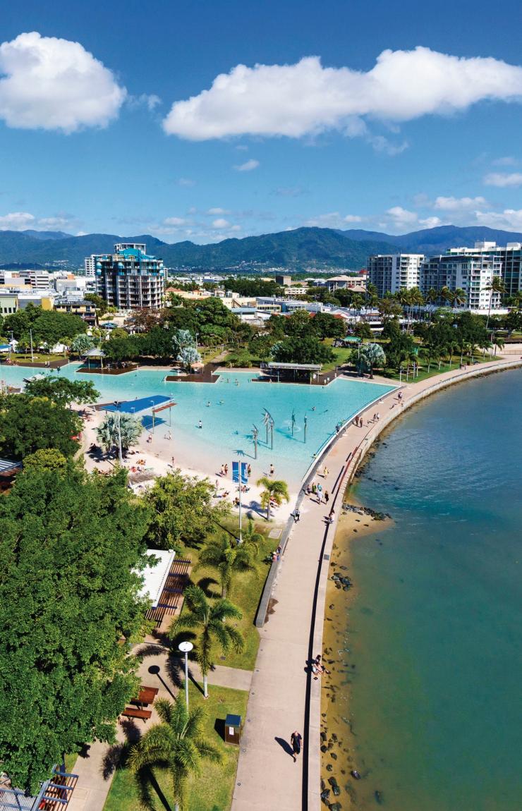 昆士兰州，凯恩斯 © 昆士兰州旅游局版权所有