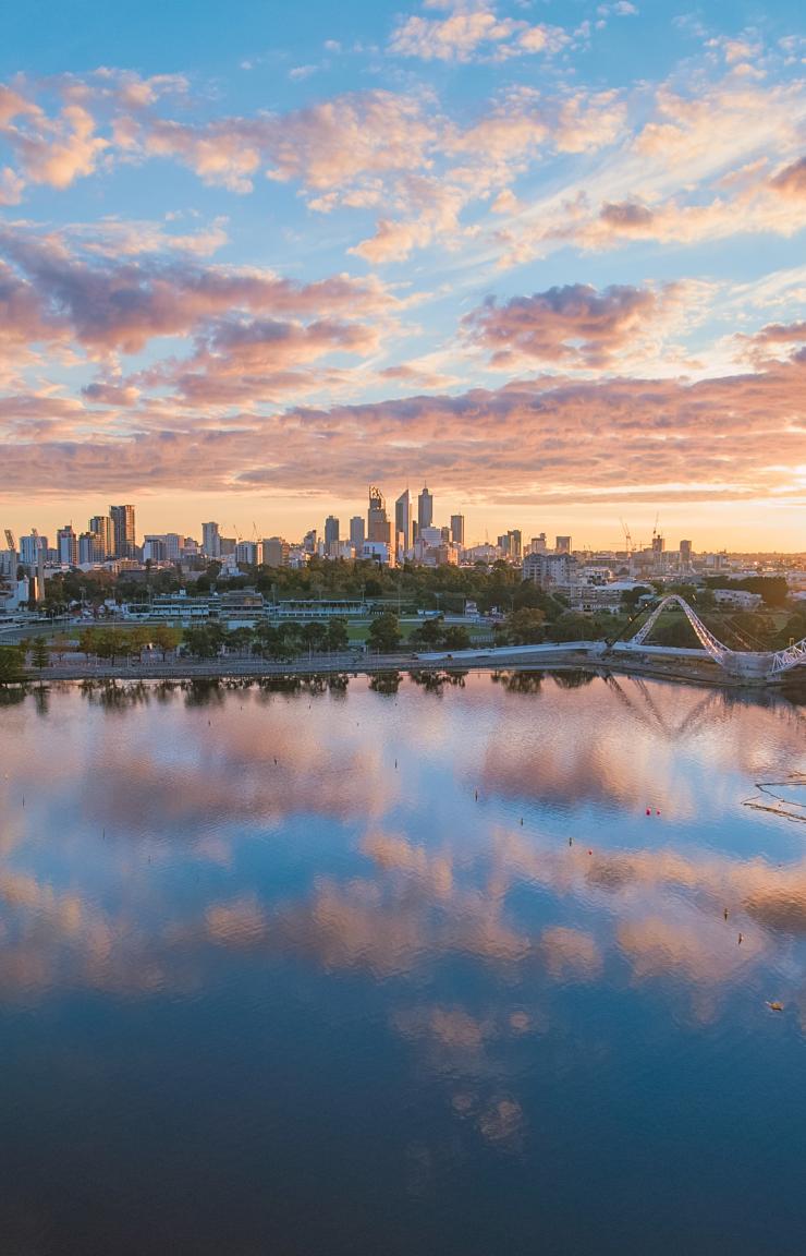 西澳大利亚州，珀斯，马塔加鲁普大桥 © 西澳大利亚州旅游局版权所有