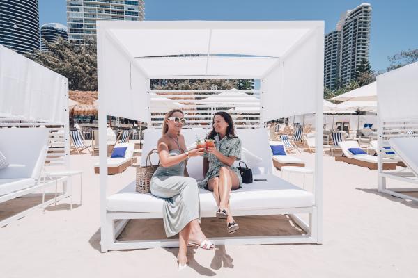 昆士兰州，布里斯班，库拉瓦海滩俱乐部 © 库拉瓦海滩俱乐部版权所有