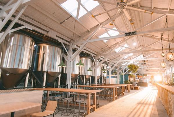 西澳大利亚州，弗里曼特尔，Gage Roads Brew Co. 啤酒厂 © Gage Roads Brew Co. 啤酒厂版权所有