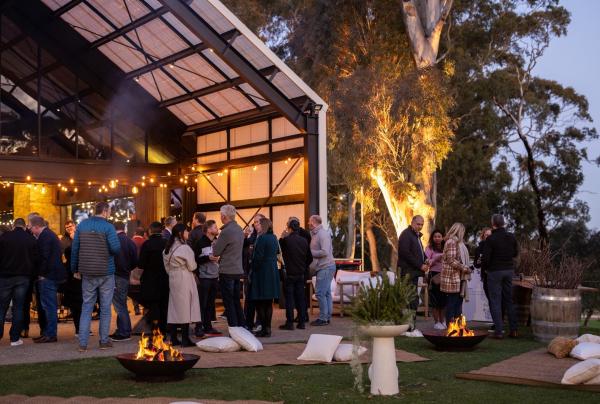 南澳大利亚州，阿德莱德山，Lot 100 餐厅 © Lot 100 餐厅