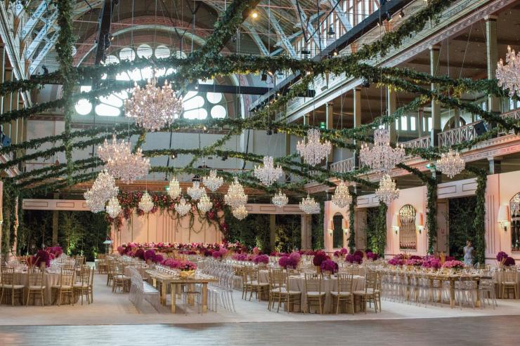 The Big Group 公司 © Chris Kapa 版权所有