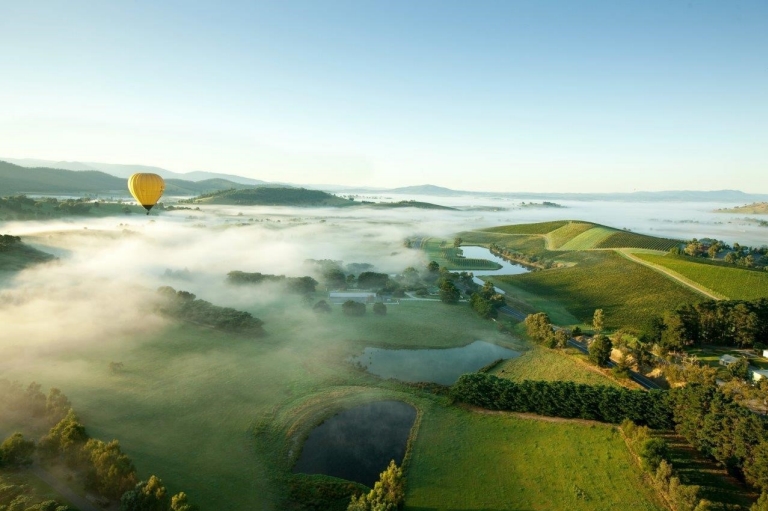 维多利亚州，乘热气球飞越亚拉河谷 © 维多利亚州旅游局版权所有