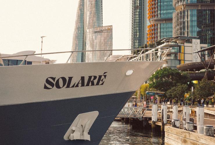 位于巴兰加鲁水上的“Solaré”号游艇 © Jason Loucas 版权所有